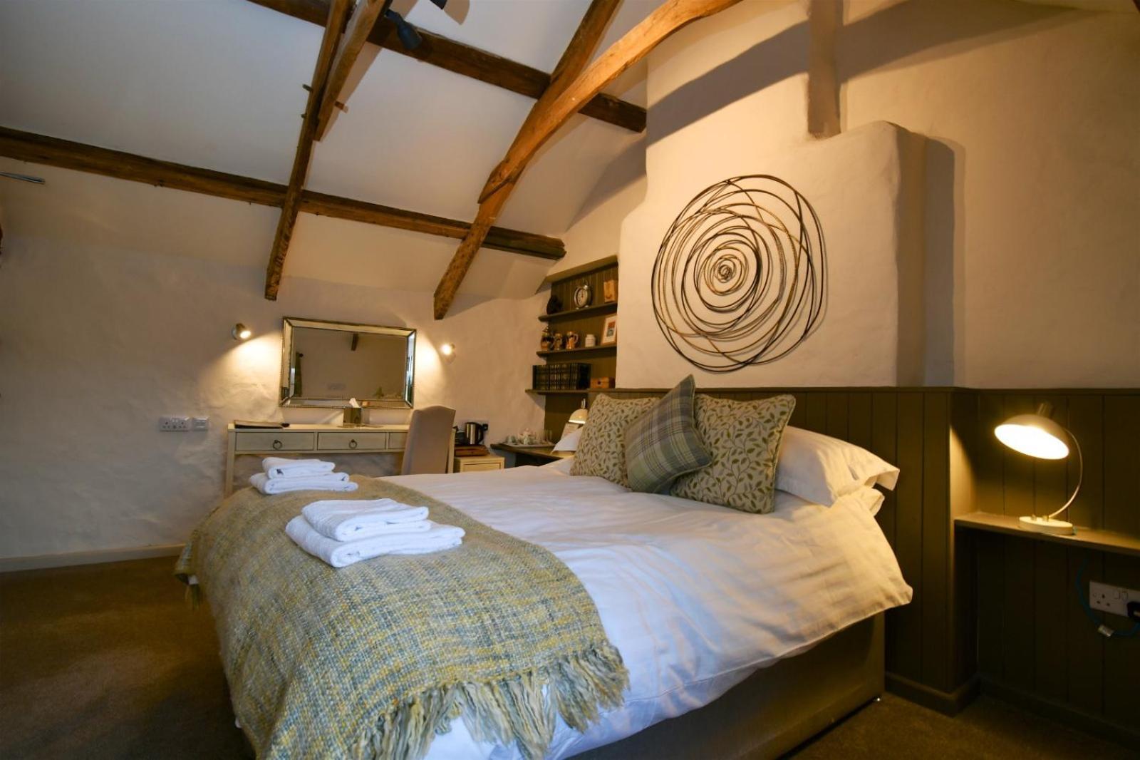 Carew Inn Dış mekan fotoğraf