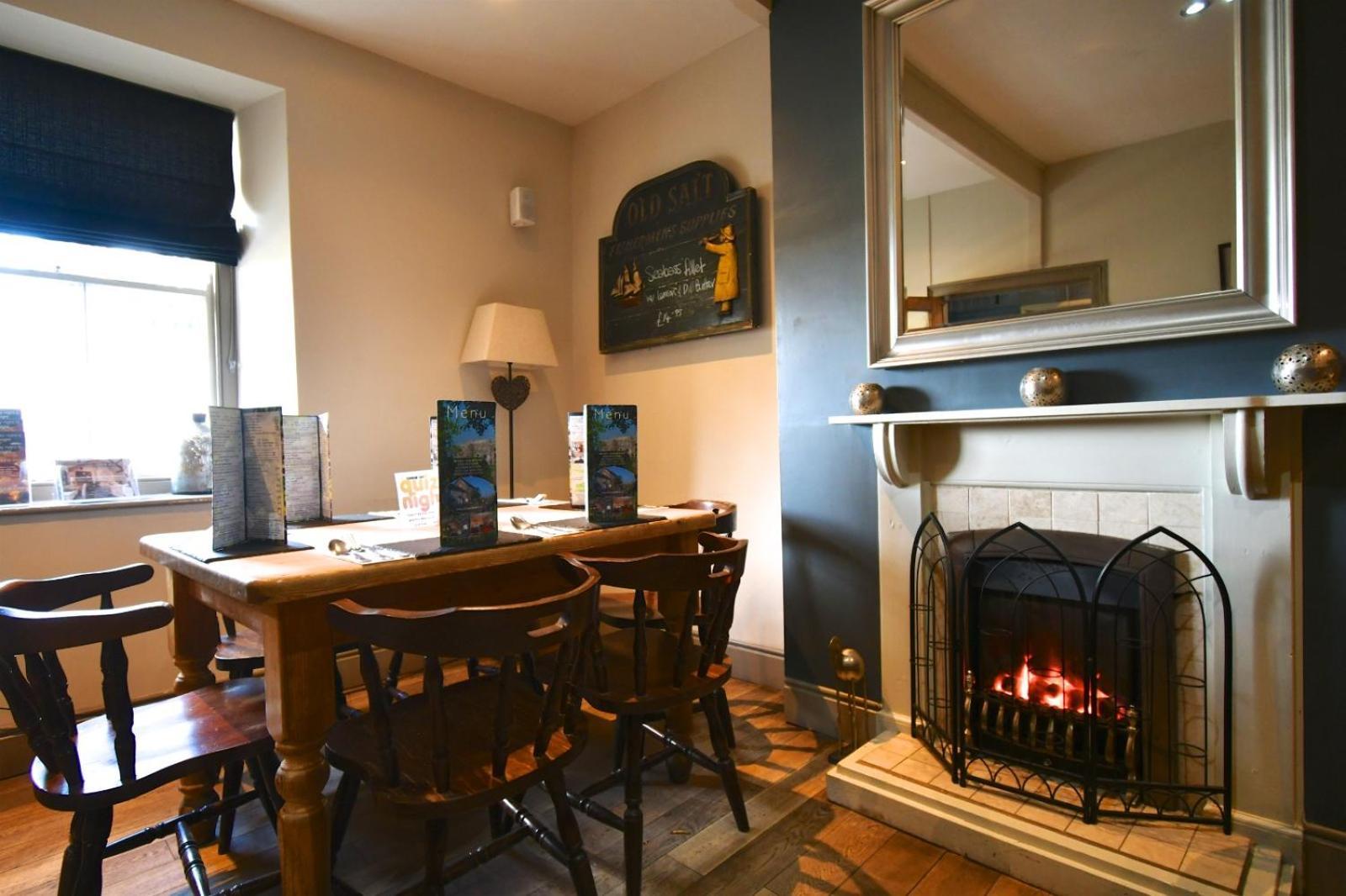 Carew Inn Dış mekan fotoğraf