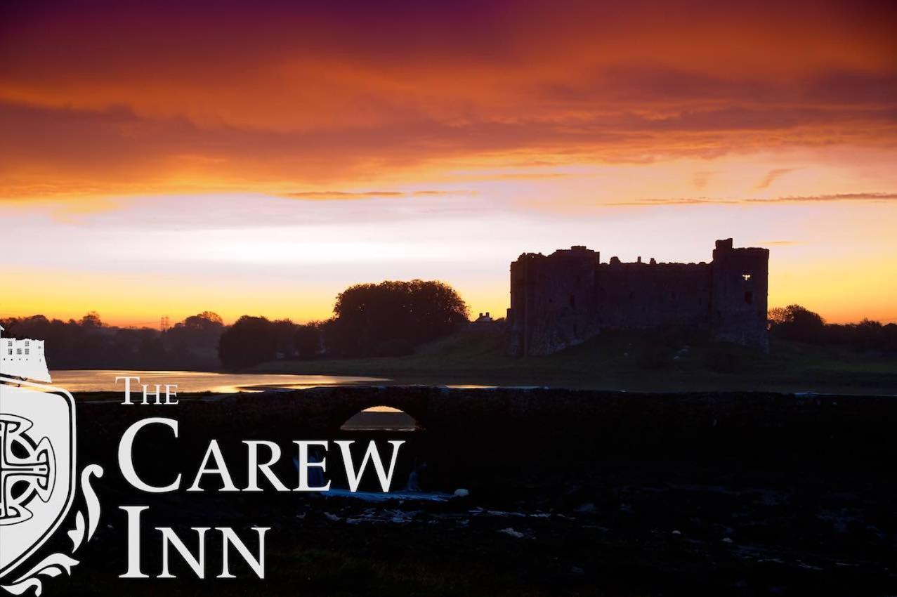 Carew Inn Dış mekan fotoğraf