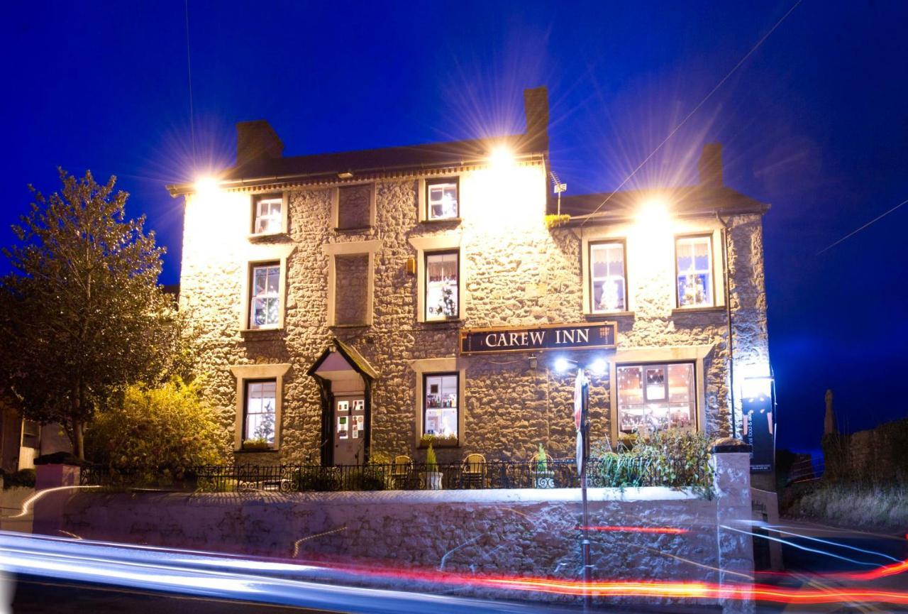 Carew Inn Dış mekan fotoğraf